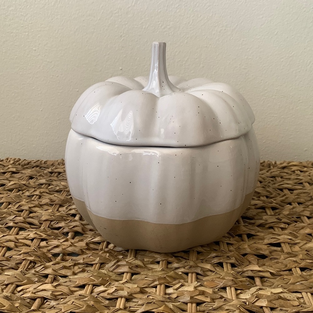 Ceramic pumpkin cookie jar